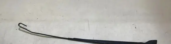 Citroen Xsara Picasso Front wiper blade arm 9635767780