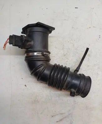 Nissan Primera Mass air flow meter 0281002207