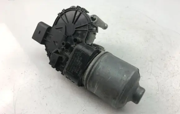 Ford Focus Wiper motor 4M5117508AA