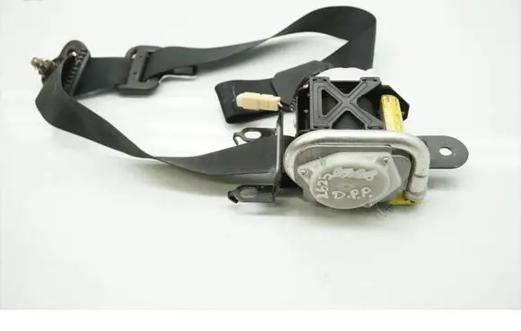 Mazda RX8 Front seatbelt 0432067