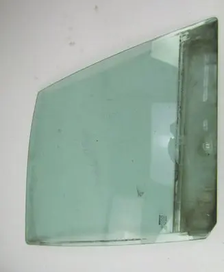 Renault Scenic I Front door window glass four-door 