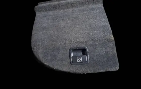 BMW 5 E60 E61 Other trunk/boot trim element 7050368 52107010