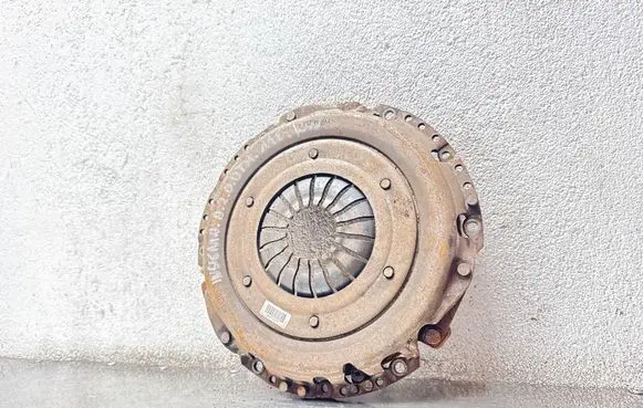 Opel Insignia A Pressure plate 55571779