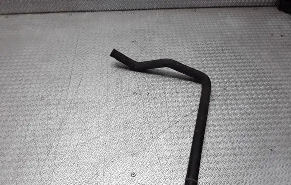 Audi A8 S8 D2 4D Engine coolant pipe/hose 4D1819373