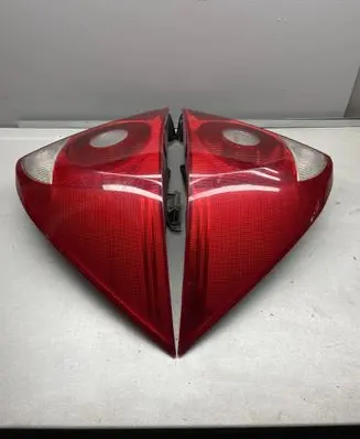 Ford Mondeo Mk III Rear/tail lights