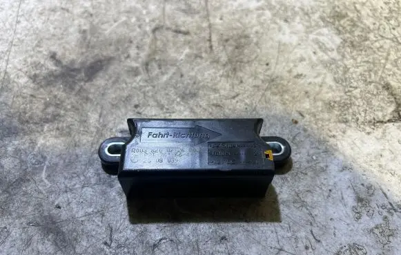 Mercedes-Benz E W211 Airbag deployment crash/impact sensor A0038200726 280803901