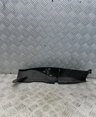 BMW 3 E90 E91 Other engine bay part 6925974