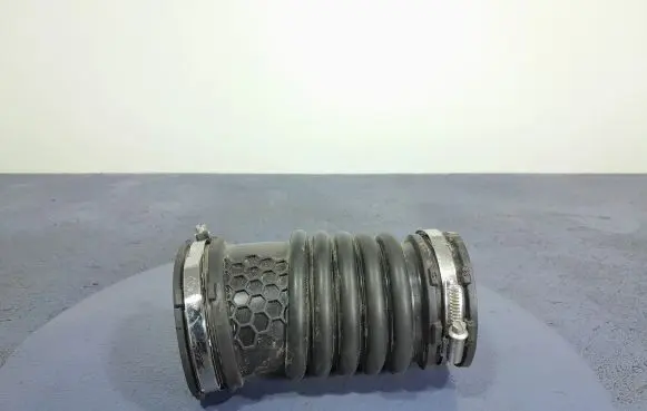 Volvo XC40 Air intake hose/pipe 32325462