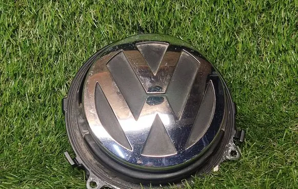 Volkswagen PASSAT B6 Tailgate/trunk/boot exterior handle 1K0827469E 1K0827469F 3C5827469B