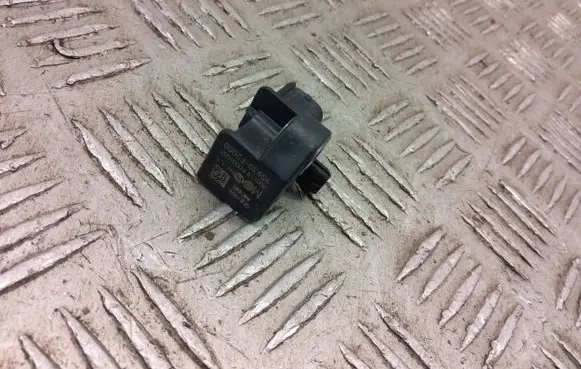 KIA Niro Airbag deployment crash/impact sensor 95930f2000