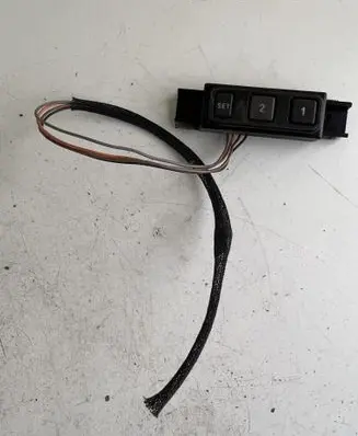 Jeep Grand Cherokee (WJ) Seat memory switch 