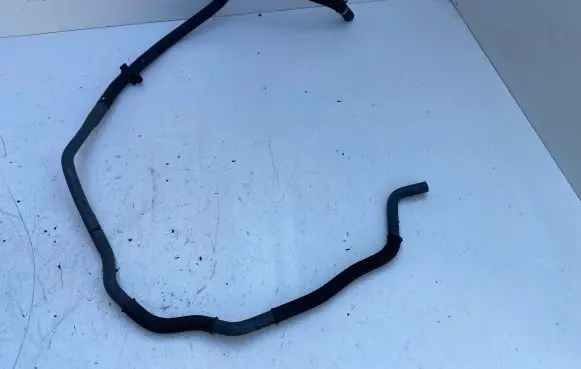 Toyota RAV 4 (XA50) Engine coolant pipe/hose