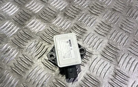 Audi A6 S6 C6 4F ESP acceleration yaw rate sensor 8E0907637B 0265005618