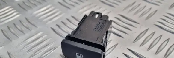 Lexus RX 330 - 350 - 400H Fuel tank opening switch 15A492