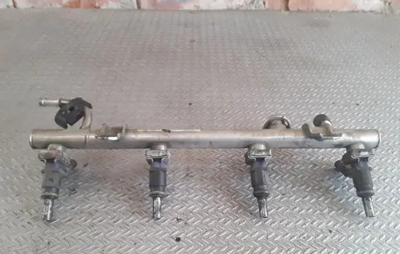 Mercedes-Benz A W169 Fuel main line pipe A2660700595 A2660701795
