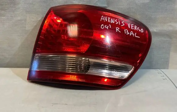 Toyota Avensis Verso Rear/tail lights 4435KOITO EUROPEAN