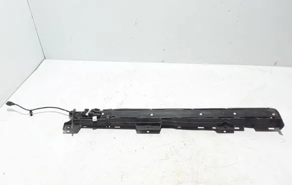 Chrysler Pacifica Sliding door trim 68228796AG