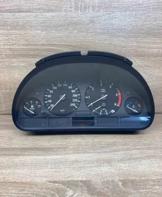 BMW 5 E39 Speedometer (instrument cluster) 6903800 110008735