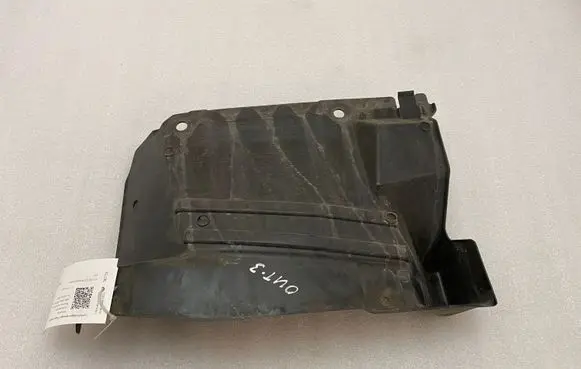 Mitsubishi Outlander Engine splash shield/under tray