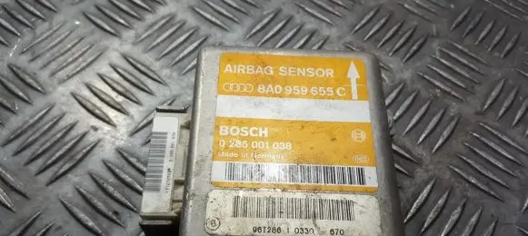 Audi A4 S4 B5 8D Airbag control unit/module 0285001038 8a0959655c