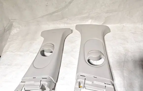 Hyundai Ioniq 5 (B) pillar trim (bottom) 85833GI000 85843GI000