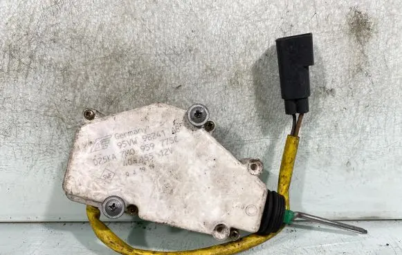 Volkswagen Sharan Central locking motor 7m0959775c