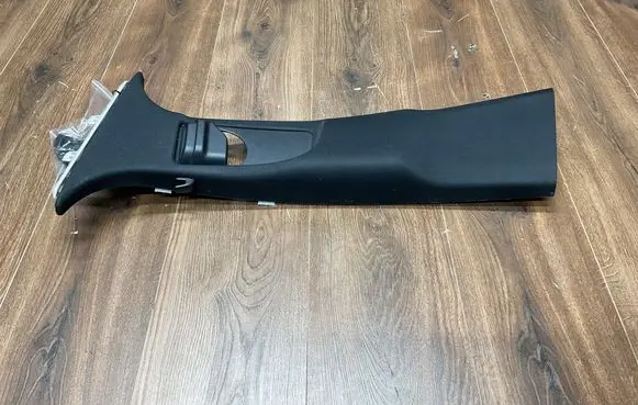 Mercedes-Benz E W213 (B) pillar trim (top) A2136900830