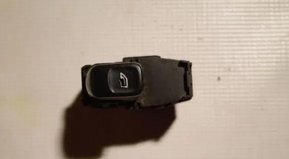 Volvo XC90 Electric window control switch 30658696