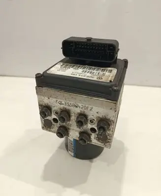Volkswagen PASSAT B6 ABS Pump 3C0614109 16420301A 16420501