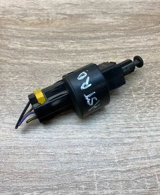 Opel Astra G Brake pedal sensor switch 09132299 09174992 WithPlug