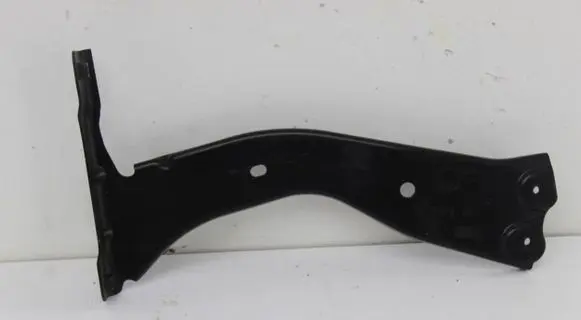 Audi Q3 F3 Fender mounting bracket 83A821131