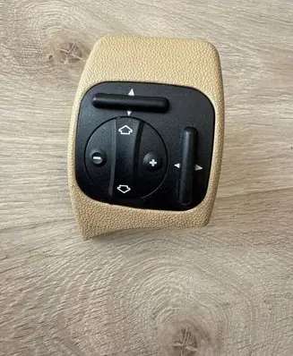 Mercedes-Benz R W251 Seat control switch 2118000878 A2118000878