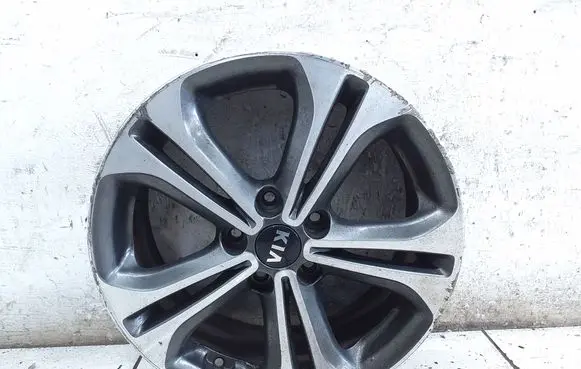 R17 alloy rim