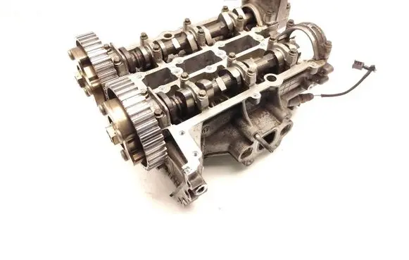 Ford Fiesta Engine head CM5G6090GF PBCM5G6090GF