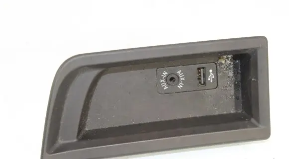 USB socket connector