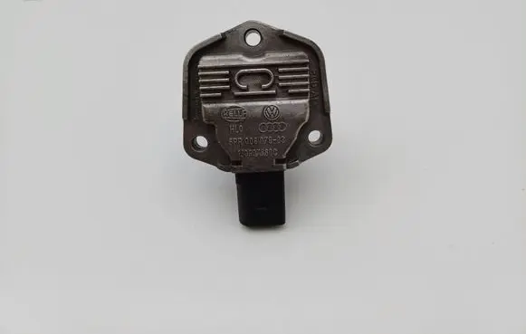 Audi A3 S3 8P Oil level sensor 1J0907660C