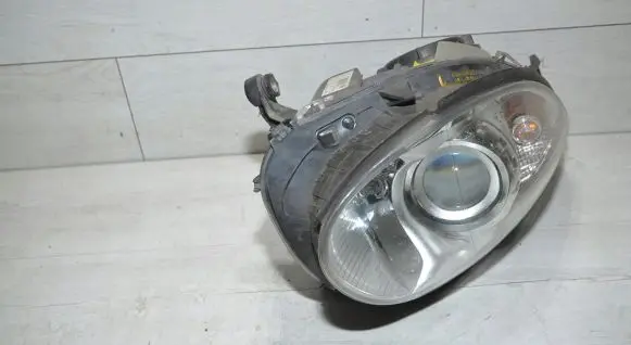 Mercedes-Benz R W251 Headlight/headlamp 1ZL26303732