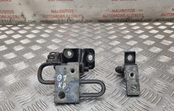 Audi Q7 4L Front door hinges set 8E0831411B