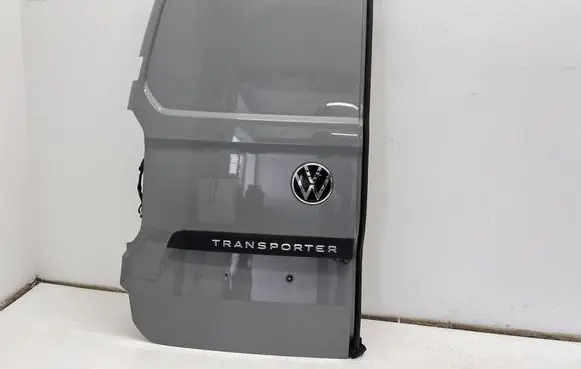 Volkswagen Transporter - Caravelle T7 Rear door 