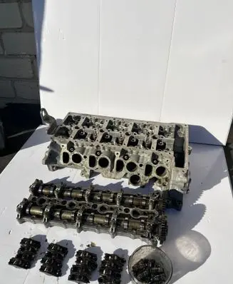 BMW 3 F30 F35 F31 Engine head 781019607 789767807 1131779511