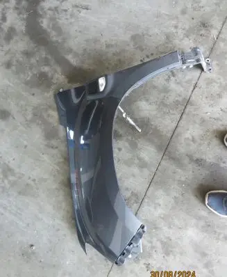 Dacia Duster II Fender
