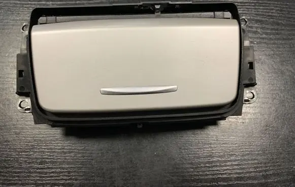 BMW 3 E90 E91 Dashboard glove box trim 7132376