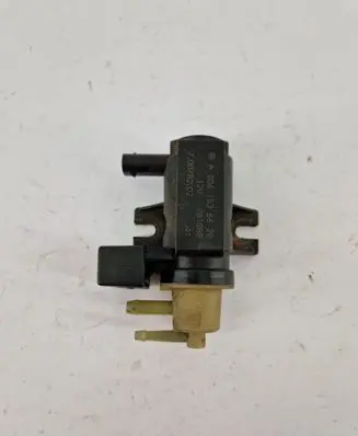 Mercedes-Benz Sprinter W906 Turbo solenoid valve A0061536628