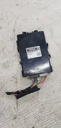 Toyota Avensis T270 Engine control unit/module ECU 8969005120 MB1028500890