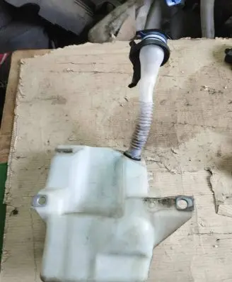 Ford C-MAX II Windshield washer fluid reservoir/tank AV6113K163A E234B AV6N17B6135A