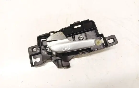 Rear door interior handle