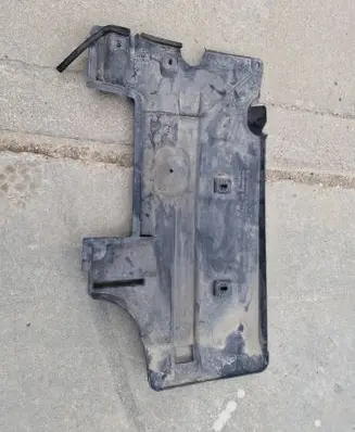 Dodge Challenger Side bottom protection 101558050 04780809