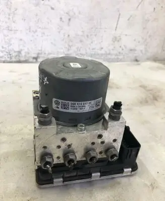 Audi Q3 F3 ABS Pump 5q0614517ee
