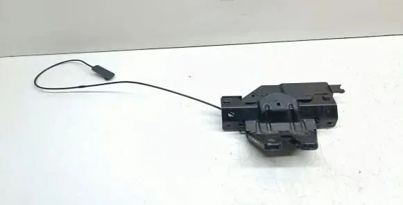BMW 1 E81 E87 Tailgate/trunk/boot lock/catch/latch 7840617
