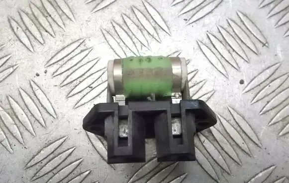 Lancia Ypsilon Coolant fan relay 